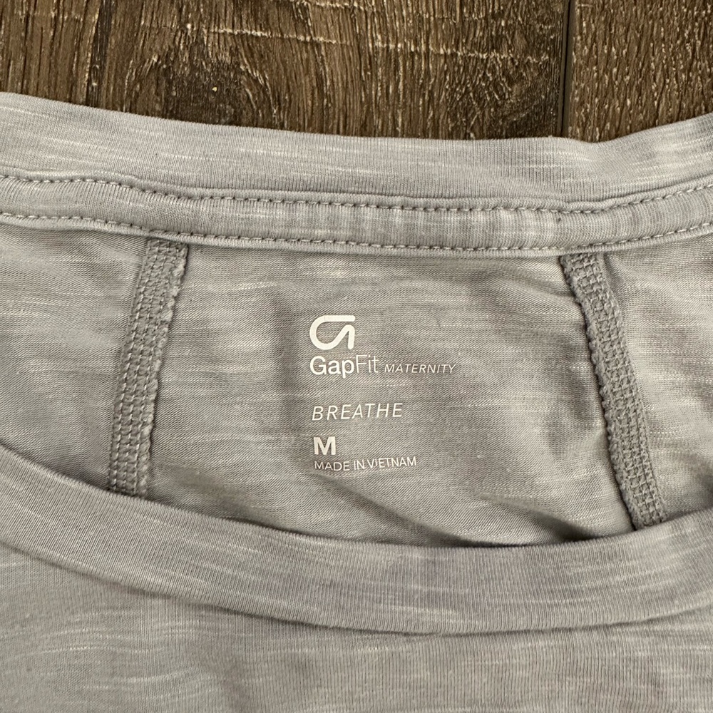 Gap Workout Essentials, 5 Pieces! - image 3